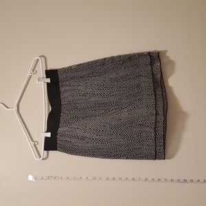 Black and white skirt with liner! So pretty! Size small